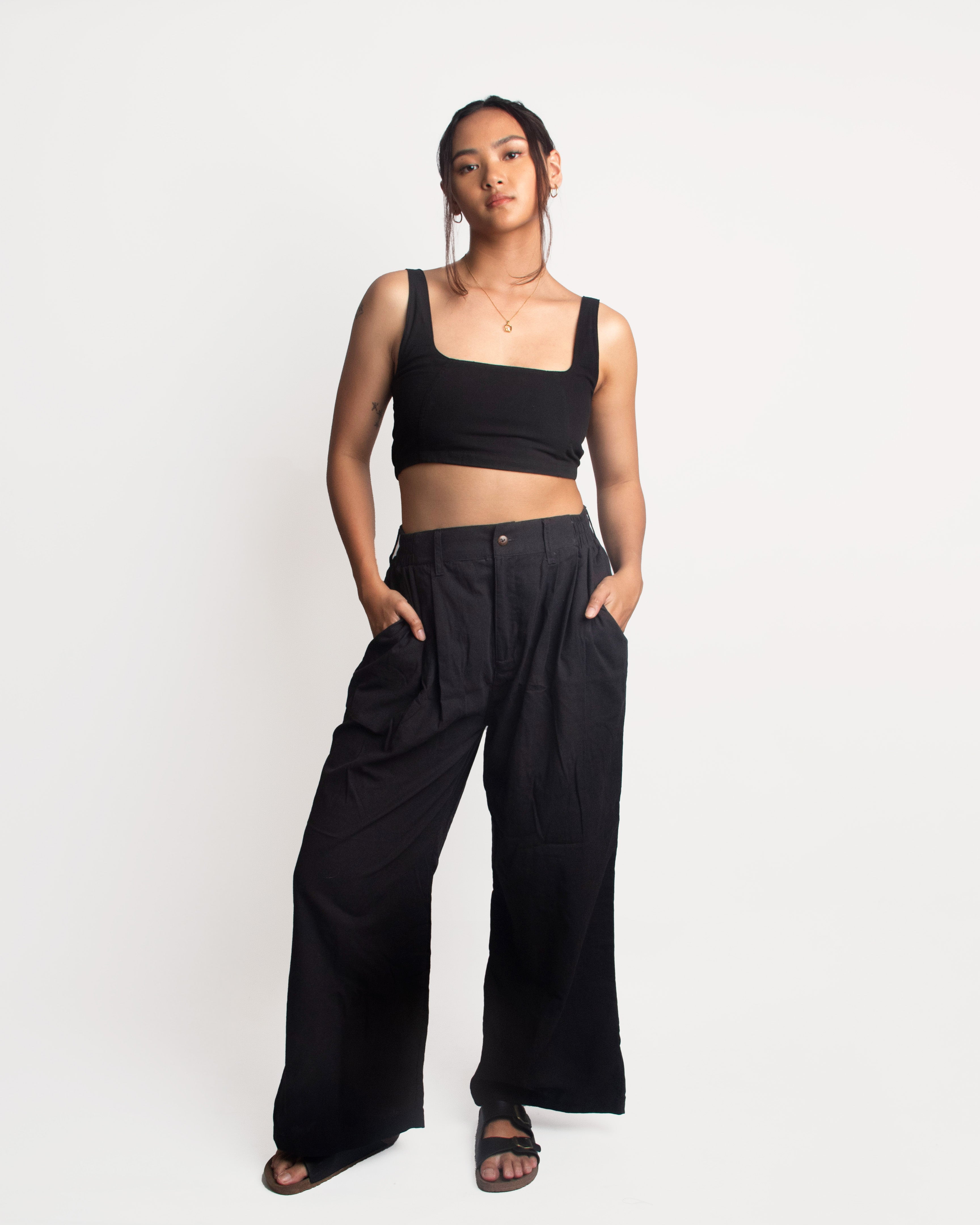 The Isla–Hali Set - Black
